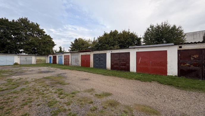 Foto - Prodej garáže s montážní jámou